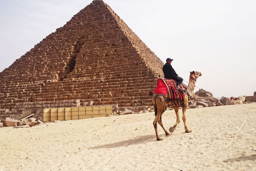 Uncover the Secrets of the Pharaohs: Cairo Half-Day Tour to Giza Pyramids & Sphinx