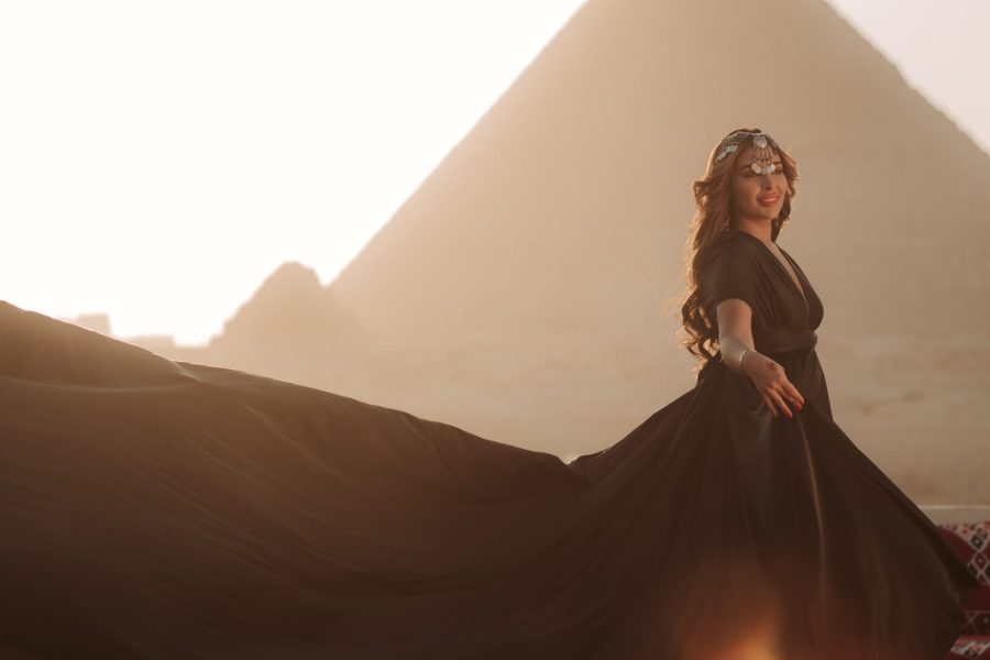 Unforgettable Flying Dress Photoshoot at Cairo’s Pyramids
